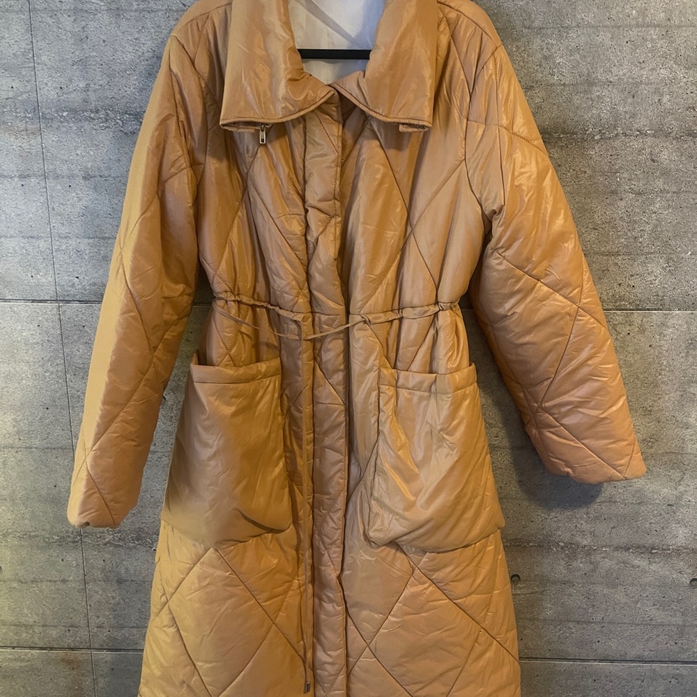 ****NOT FOR SALE****Fall Jacket Tan Size M/L - Picture 2 of 7